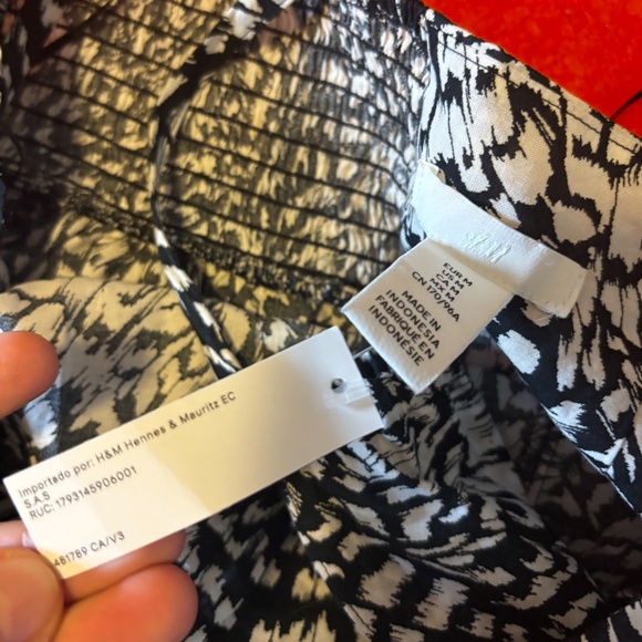 H&M black and white cotton halterneck dress NWT - Picture 9 of 11